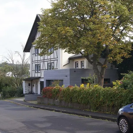 Ferienwohnung Kreusch Nurburgring * Kelberg